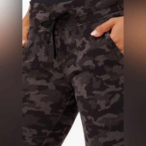 Lululemon Ready To Rulu Jogger Jacquard Heritage Camo Black Size 4 - Picture 3 of 7